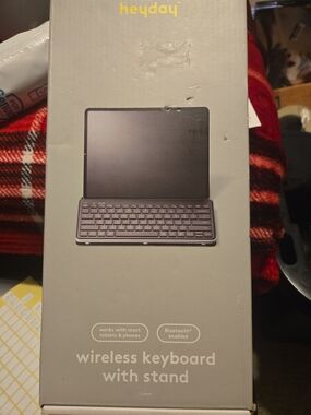 heyday Wireless Bluetooth Tablet Keyboard - Gray